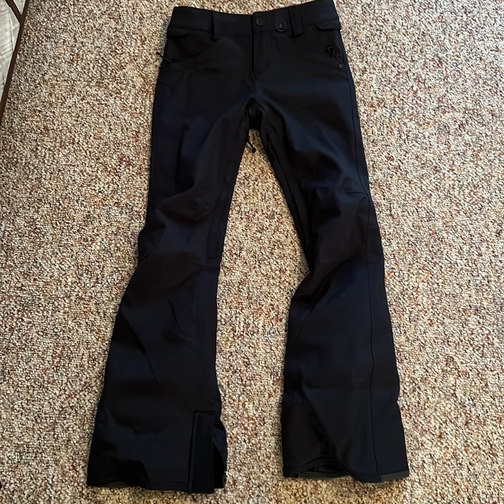 Volcom women’s snowboard pants xs